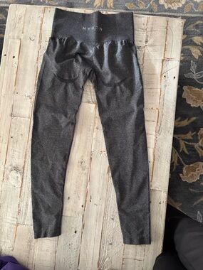 NVGTN Dark Gray Seamless Leggings